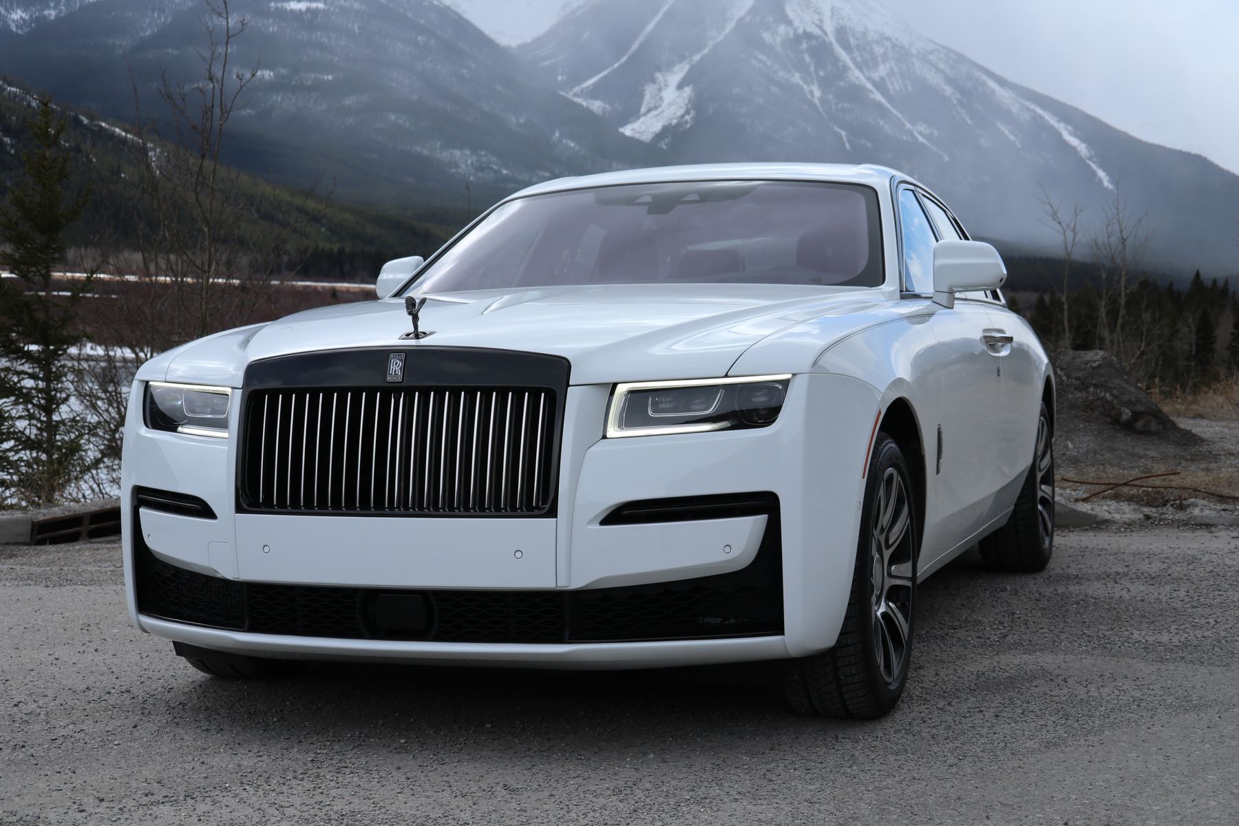 Car Review: 2022 Rolls-Royce Black Badge Ghost